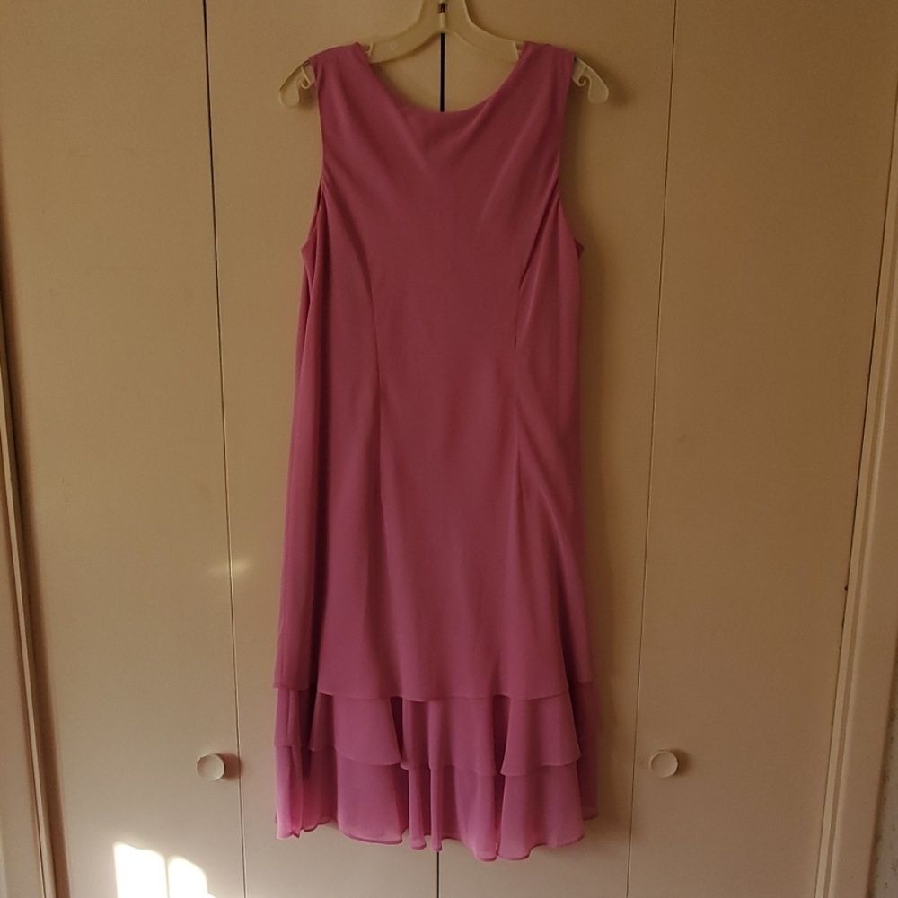 Dress - Picture 2 of 2
